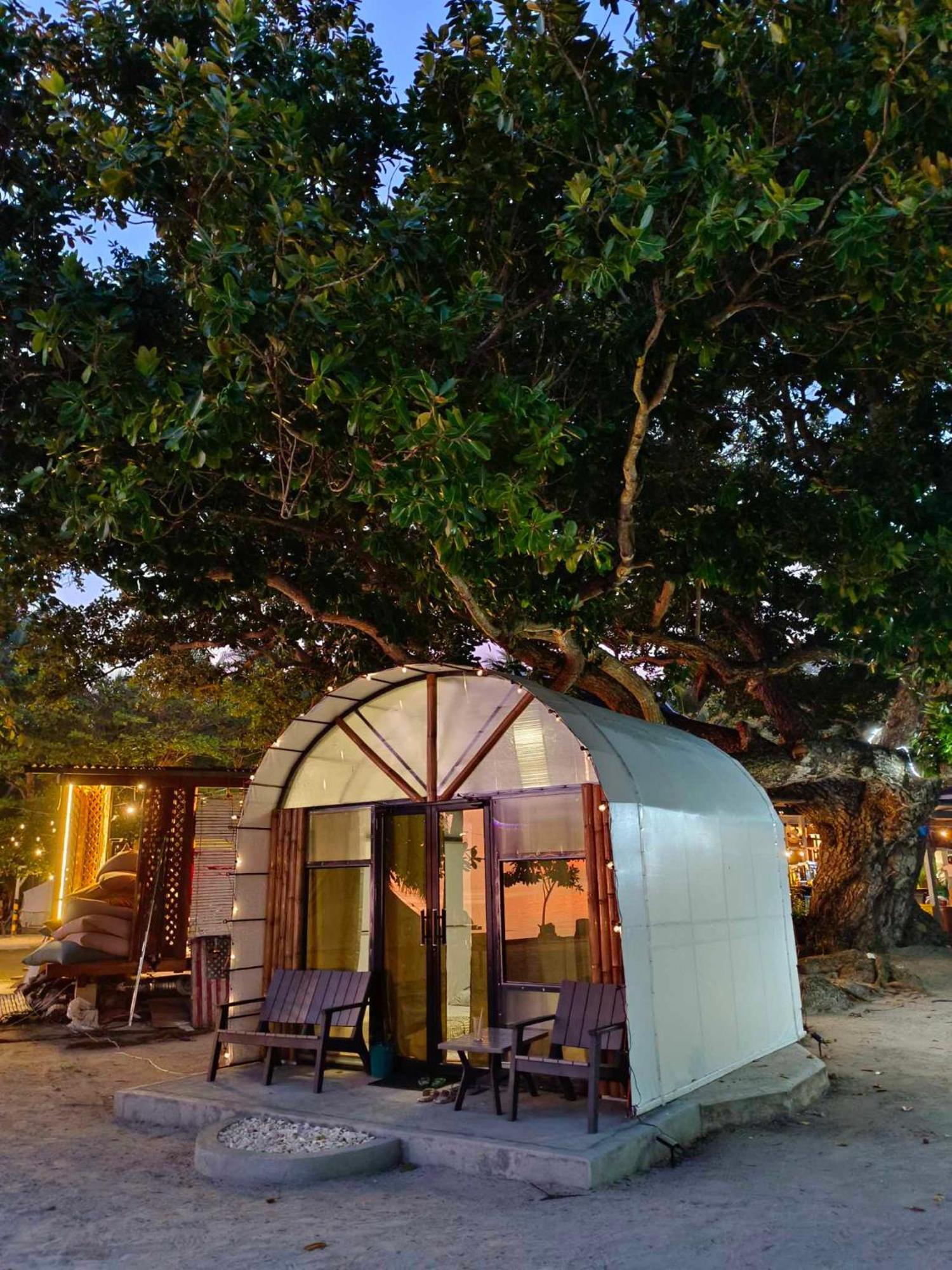 Siquijor Glamping Village Σαν Χουάν Εξωτερικό φωτογραφία